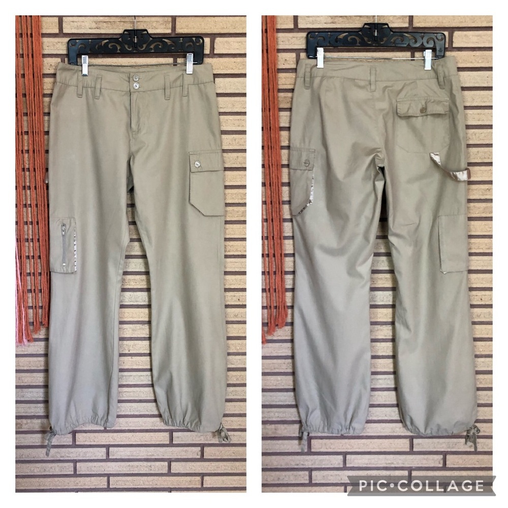Women's Camel Cargo Pants - Size 9 - Waist 32 - Women's Trousers